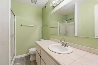 700 W La Veta #C7, Orange, CA 92868 - Photo 16