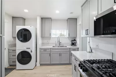 5964 S Halldale, Los Angeles, CA 90047 - Photo 28