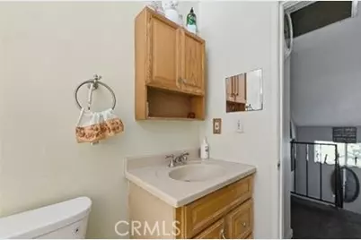 2526 Flower Street, Huntington Park, CA 90255 - Photo 8