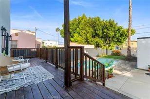 5334 Hillcrest Dr, Los Angeles, CA 90043 - Photo 30