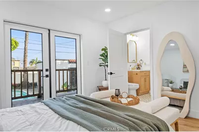 5334 Hillcrest Drive, Los Angeles, CA 90043 - Photo 18