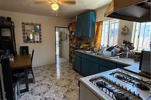 907 N Mott St, Los Angeles, CA 90033 - Photo 12