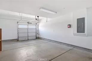 2560 Valentina, Commerce, CA 90040 - Photo 16