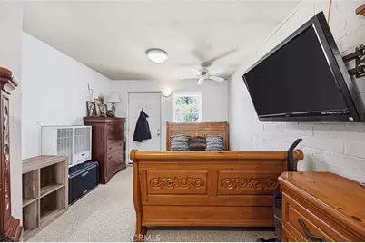 7100 Lakewood Drive, Frazier Park, CA 93225 - Photo 16