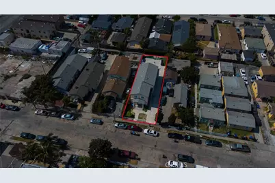 329 E 82nd, Los Angeles, CA 90003 - Photo 12