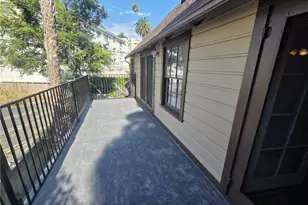 428 S Hoover St, Los Angeles, CA 90020 - Photo 32