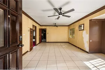 1330 E 33rd, Los Angeles, CA 90011 - Photo 4