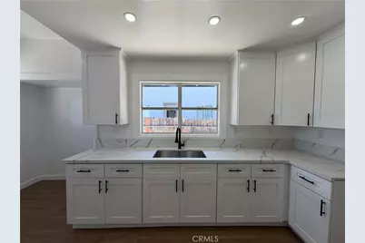 424 E 61st, Los Angeles, CA 90003 - Photo 8