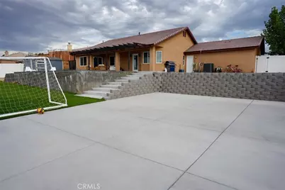 16346 Teton, Victorville, CA 92395 - Photo 60
