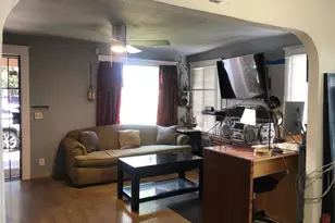 424 E 91st St, Los Angeles, CA 90003 - Photo 12