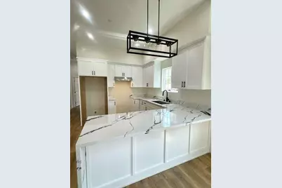 1475 E 57th St, Los Angeles, CA 90011 - Photo 10