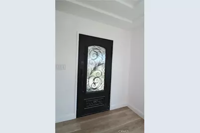 1921 W 94th Street, Los Angeles, CA 90047 - Photo 4