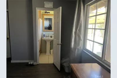 310 N Mountain View, Santa Ana, CA 92703 - Photo 14
