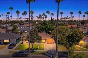 323 E 185th St, Carson, CA 90746 - Photo 2