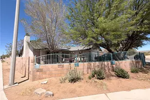 424 Olive, Ridgecrest, CA 93555 - Photo 2