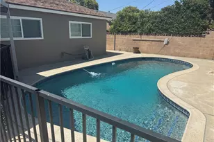 22537 Paraguay Dr, Saugus, CA 91350 - Photo 2