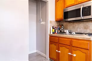 1455 W 60th St, Los Angeles, CA 90047 - Photo 22