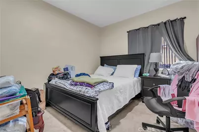 706 W 77th, Los Angeles, CA 90044 - Photo 4