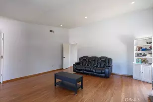 11493 Lev, Mission Hills (San Fernando), CA 91345 - Photo 6