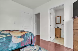 908 W 57th St, Los Angeles, CA 90037 - Photo 28