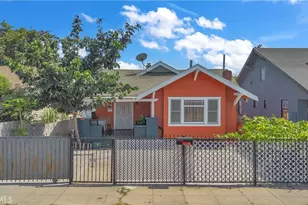 908 W 57th St, Los Angeles, CA 90037 - Photo 1