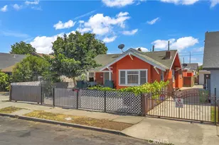 908 W 57th St, Los Angeles, CA 90037 - Photo 2