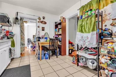 908 W 57th St, Los Angeles, CA 90037 - Photo 8