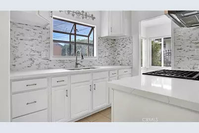 9714 Paramount, Downey, CA 90240 - Photo 12