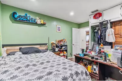 4555 W 160th Street, Lawndale, CA 90260 - Photo 30