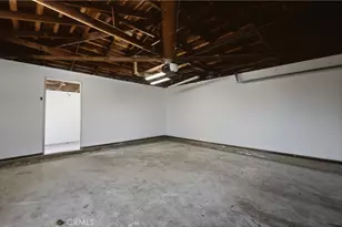 11016 Spinning, Inglewood, CA 90303 - Photo 18