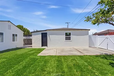 11016 Spinning, Inglewood, CA 90303 - Photo 14