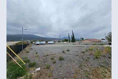 19838 Kendall, San Bernardino, CA 92407 - Photo 4