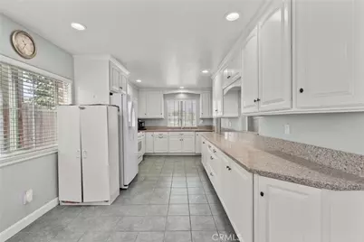 2691 Grayson Court, Simi Valley, CA 93065 - Photo 20