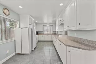 2691 Grayson Ct, Simi Valley, CA 93065 - Photo 20