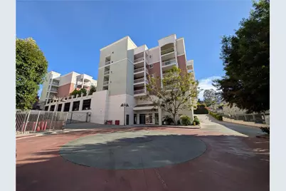 3740 Santa Rosalia #402, Los Angeles, CA 90008 - Photo 2