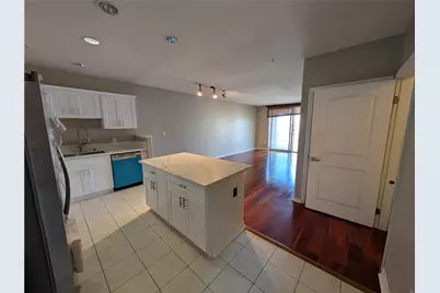 3740 Santa Rosalia #402, Los Angeles, CA 90008 - Photo 8