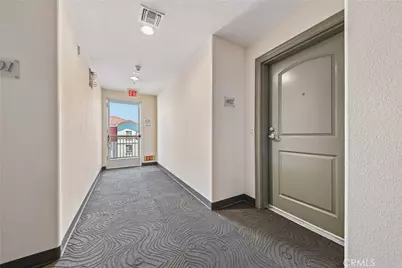 3740 Santa Rosalia #402, Los Angeles, CA 90008 - Photo 6