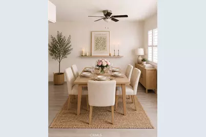 520 W Colden, Los Angeles, CA 90044 - Photo 2