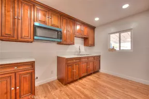 5506 Holmes Ave, Los Angeles, CA 90058 - Photo 12
