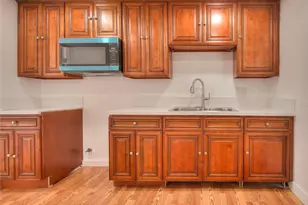 5506 Holmes Ave, Los Angeles, CA 90058 - Photo 10
