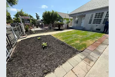 1546 W 70th Street, Los Angeles, CA 90047 - Photo 6