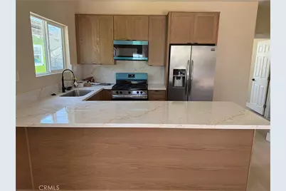 1546 W 70th Street, Los Angeles, CA 90047 - Photo 6