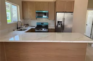 1546 W 70th St, Los Angeles, CA 90047 - Photo 6