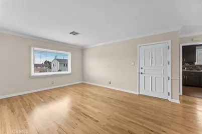 2115 W 103rd Place, Los Angeles, CA 90047 - Photo 8