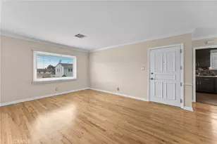 2115 W 103rd Pl, Los Angeles, CA 90047 - Photo 8