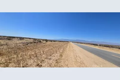 24000 Avenue J-8, Lancaster, CA 93535 - Photo 6