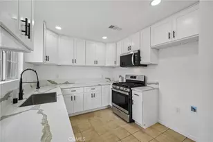 15535 Fresno, Victorville, CA 92395 - Photo 16