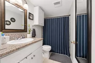 14001 Bayside Dr, Norwalk, CA 90650 - Photo 16