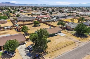 21021 Geronimo, Apple Valley, CA 92308 - Photo 32