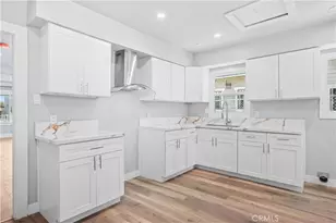 941 W 55th St, Los Angeles, CA 90037 - Photo 14